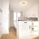First Diamond Apartament *
